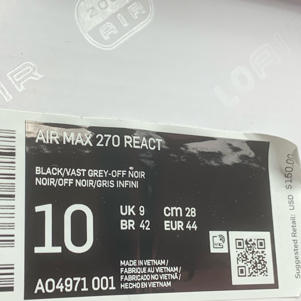NIKE Mens Air Max 270 React Various Sizes - Picture 8 of 8